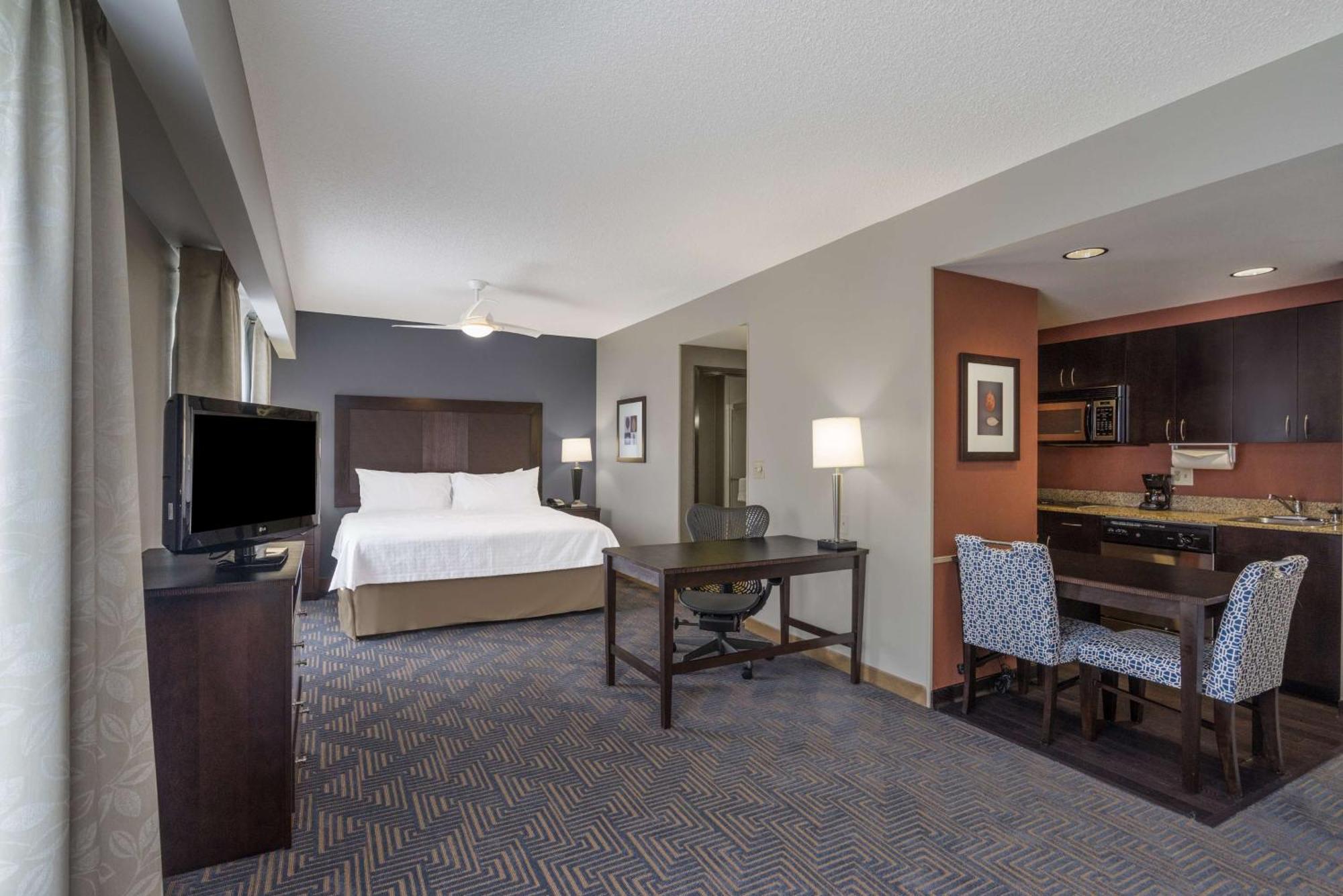 Homewood Suites By Hilton Louisville-East Exteriör bild