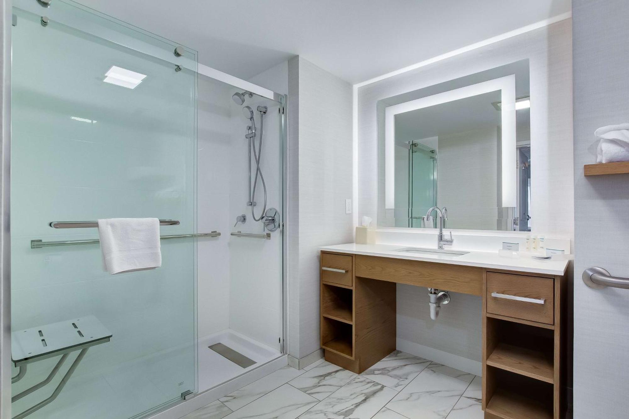 Homewood Suites By Hilton Louisville-East Exteriör bild