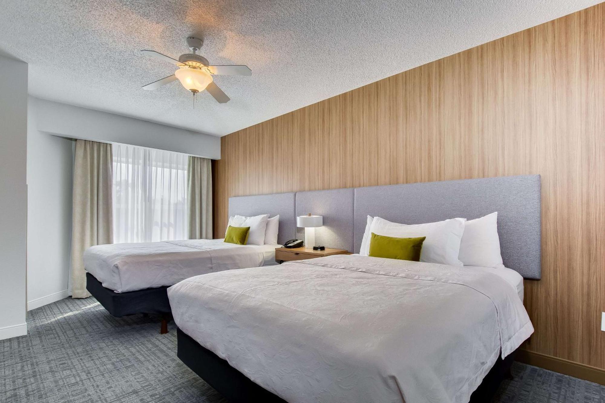 Homewood Suites By Hilton Louisville-East Exteriör bild